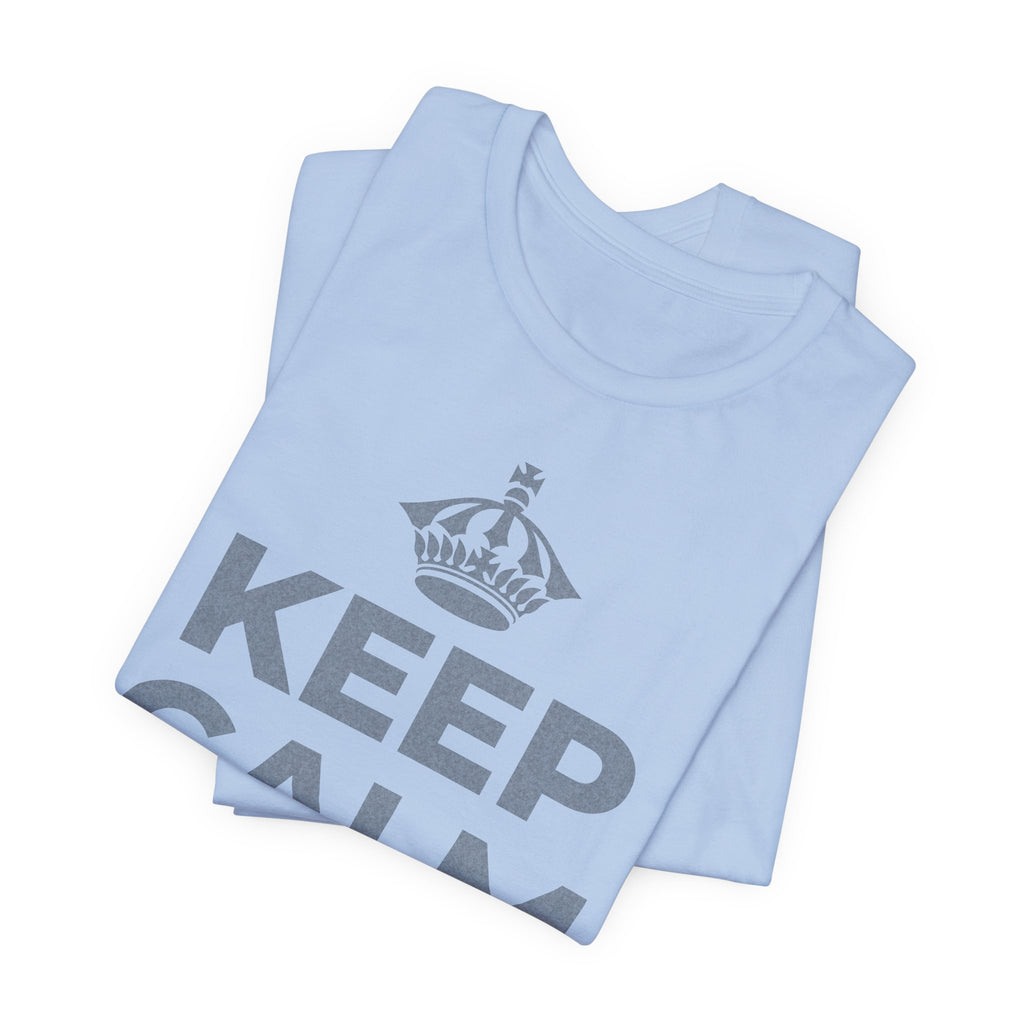 KEEP CALM AND 見知らぬ人に微笑んで T-Shirt (Baby Blue–Silver)