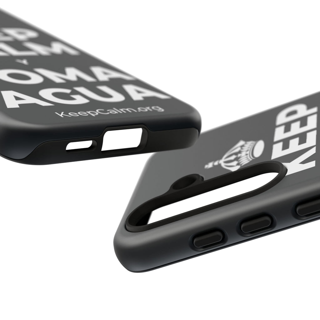 KEEP CALM Y TOMA AGUA Phone Case (Dark)