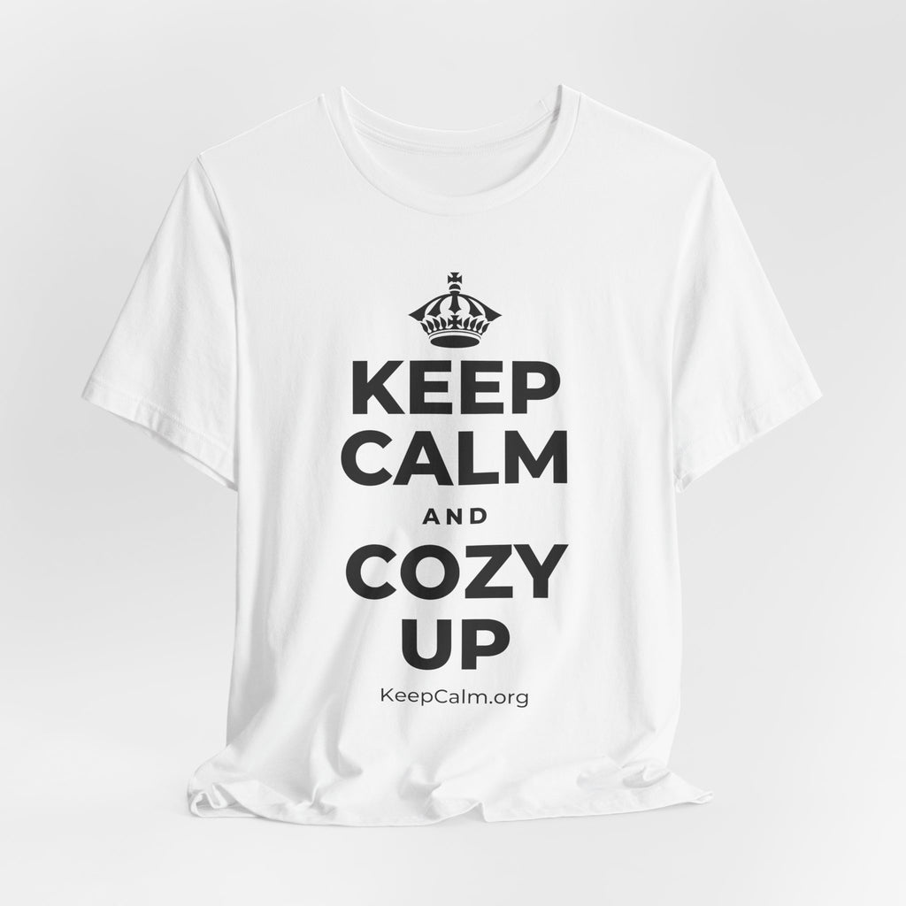 KEEP CALM AND COZY UP T-Shirt (White–Asphalt)