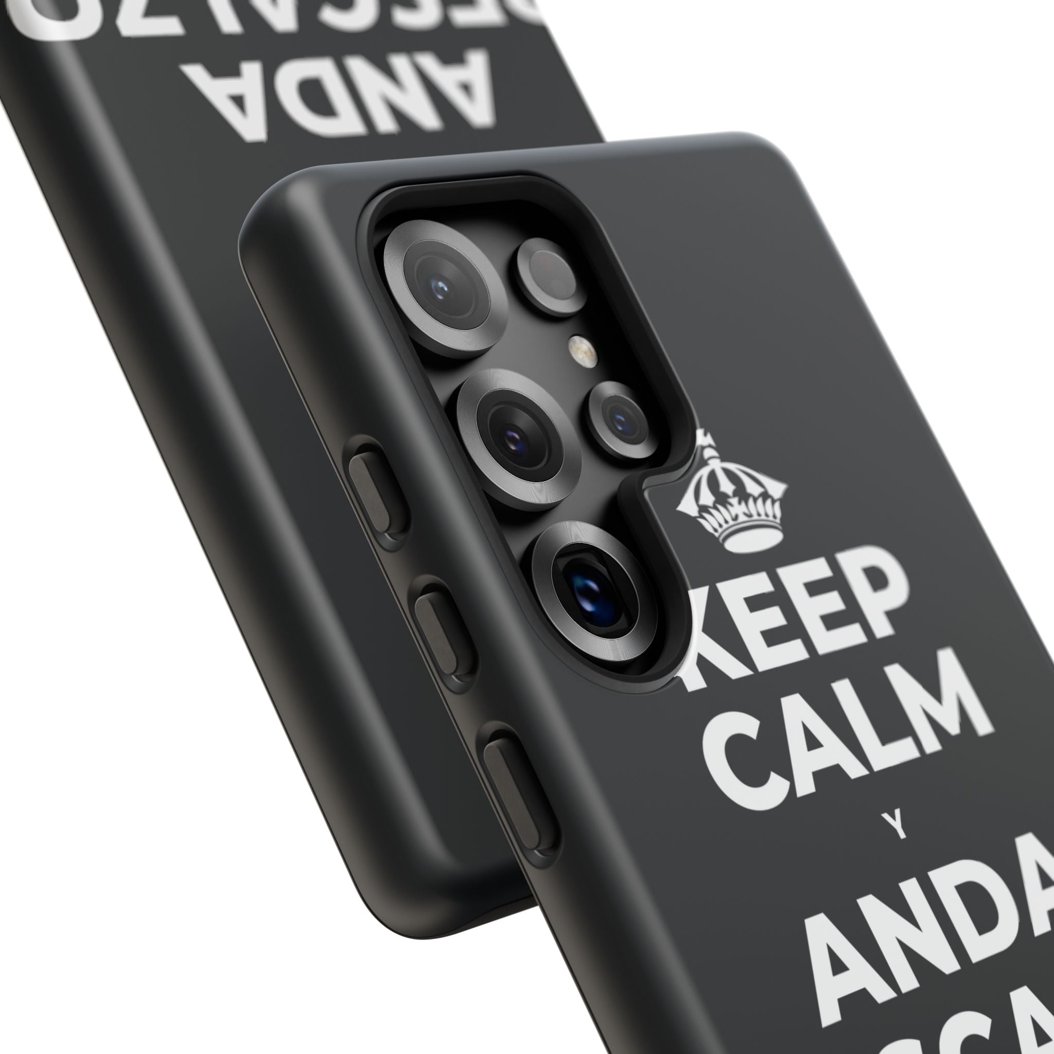 KEEP CALM Y ANDA DESCALZO EN EL PASTO Phone Case (Dark)