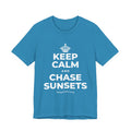 KEEP CALM AND CHASE SUNSETS T-Shirt (White–Asphalt)