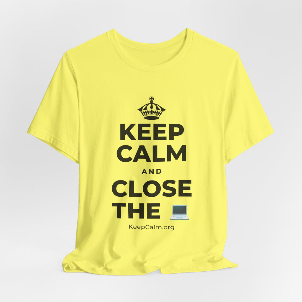 KEEP CALM AND CLOSE THE 💻 T-Shirt (Soft Cream–Heather Mauve)