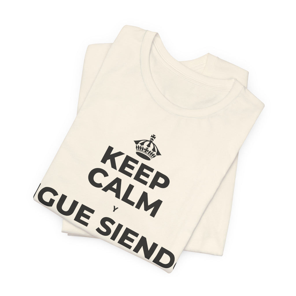 KEEP CALM Y SIGUE SIENDO PRINCIPIANTE T-Shirt (White–Asphalt)