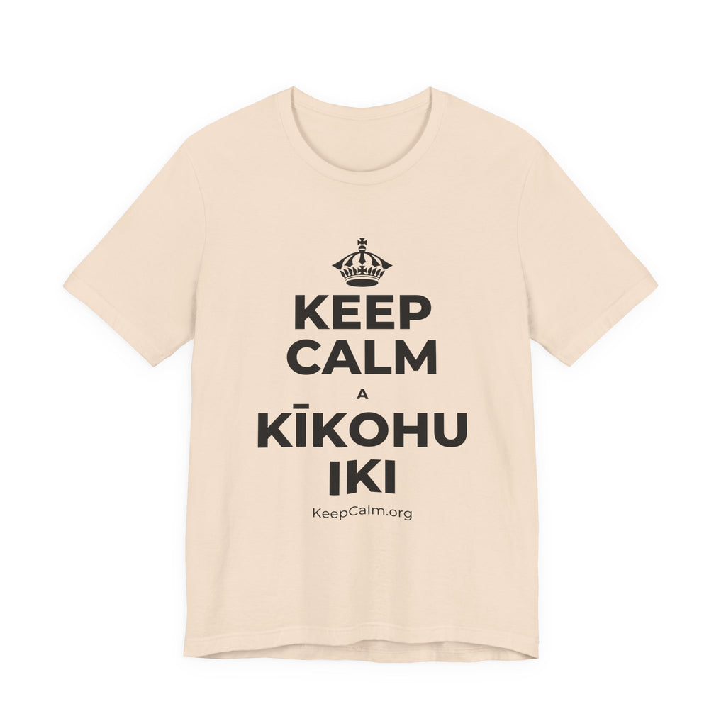 KEEP CALM A KĪKOHU IKI T-Shirt (Soft Cream–Heather Mauve)
