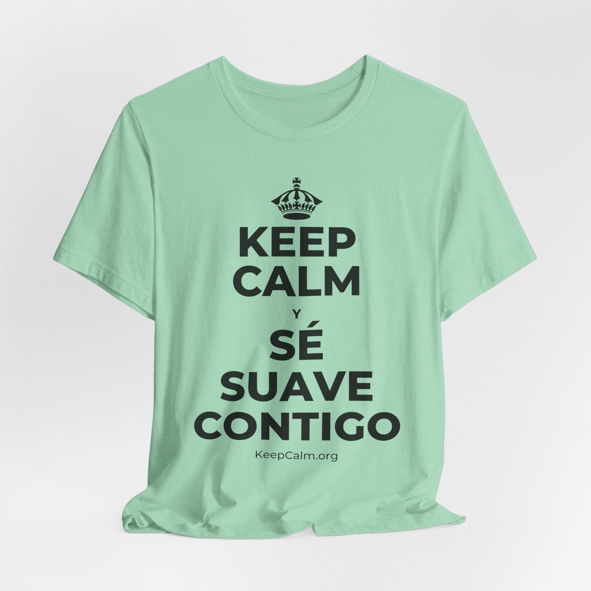 KEEP CALM Y SÉ SUAVE CONTIGO T-Shirt (Baby Blue–Silver)