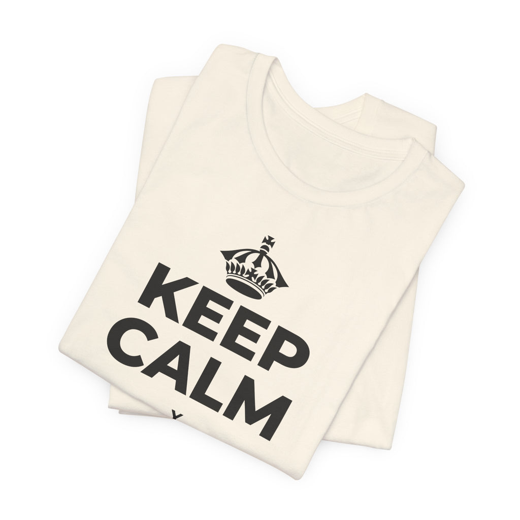 KEEP CALM Y ABRÍGATE BIEN T-Shirt (White–Asphalt)