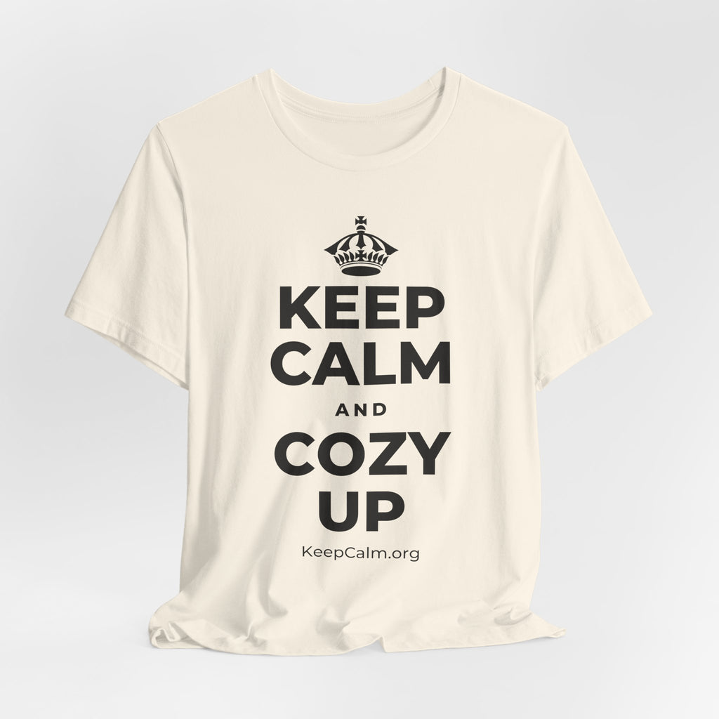 KEEP CALM AND COZY UP T-Shirt (White–Asphalt)