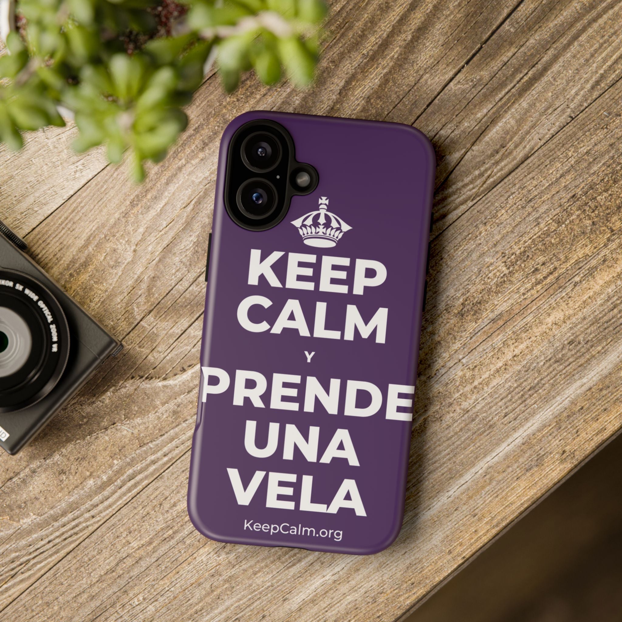 KEEP CALM Y PRENDE UNA VELA Phone Case