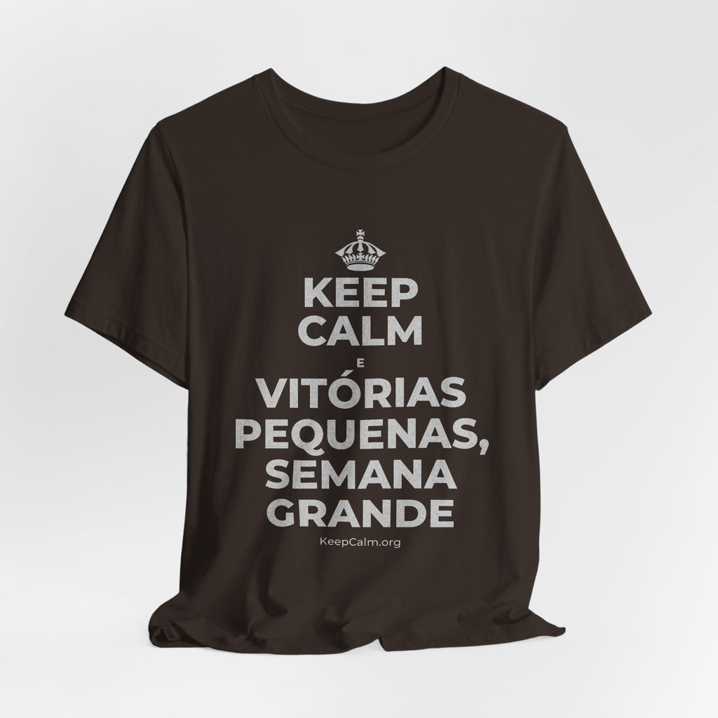 KEEP CALM E VITÓRIAS PEQUENAS, SEMANA GRANDE T-Shirt (Soft Cream–Heather Mauve)