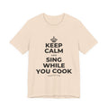 KEEP CALM AND SING WHILE YOU COOK T-Shirt (Soft Cream–Heather Mauve)