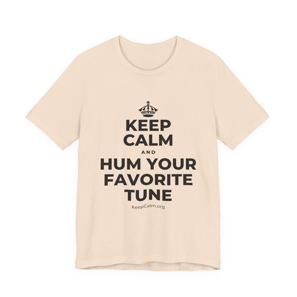 KEEP CALM AND HUM YOUR FAVORITE TUNE T-Shirt (Soft Cream–Heather Mauve)