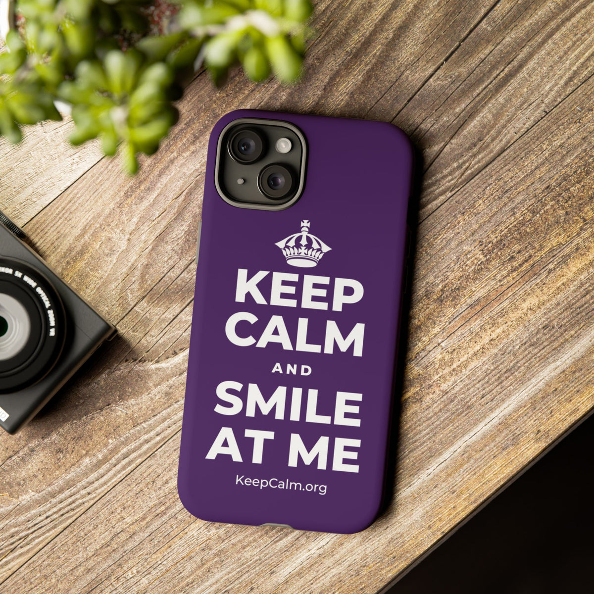 KEEP CALM AND SMILE AT ME Phone Case