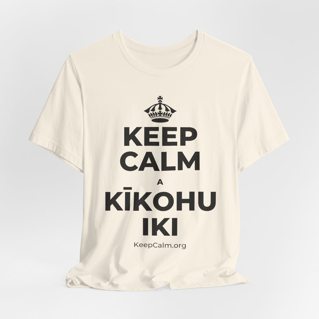 KEEP CALM A KĪKOHU IKI T-Shirt (White–Asphalt)