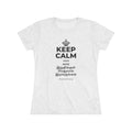 KEEP CALM AND வார இறுதிக்குள் மெதுவாக இறங்குங்கள் Women's Tri-Blend Tee