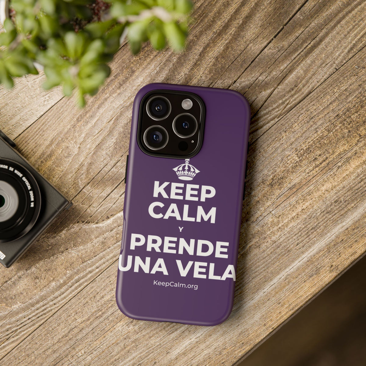 KEEP CALM Y PRENDE UNA VELA Phone Case