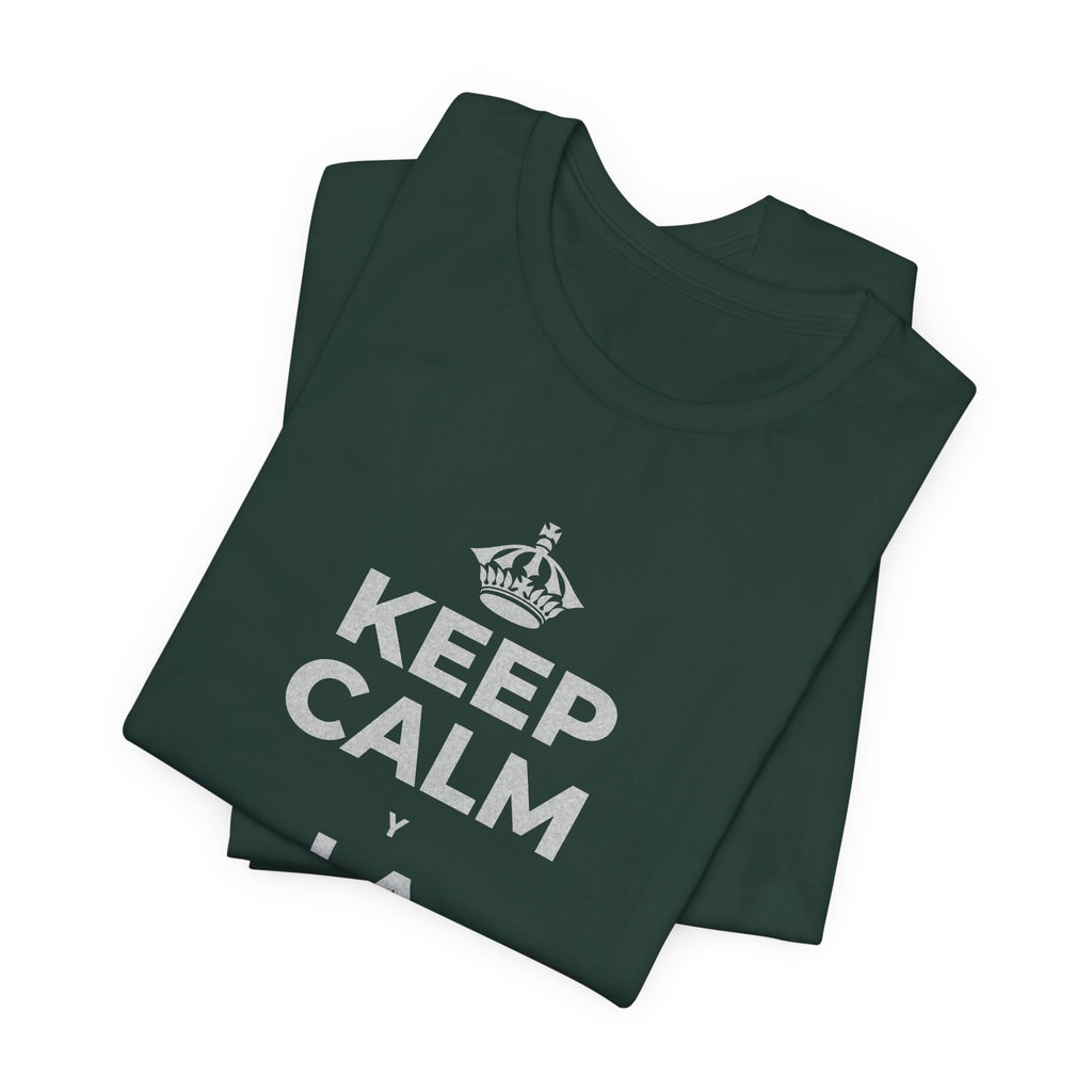 KEEP CALM Y LA FRENTE EN ALTO T-Shirt (White–Asphalt)