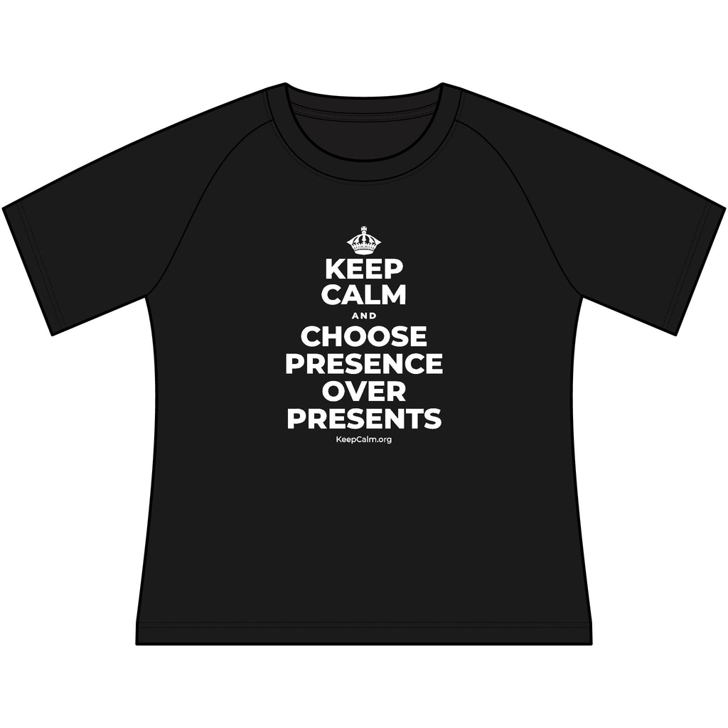 KEEP CALM AND CHOOSE PRESENCE OVER PRESENTS Women's Raglan Tee