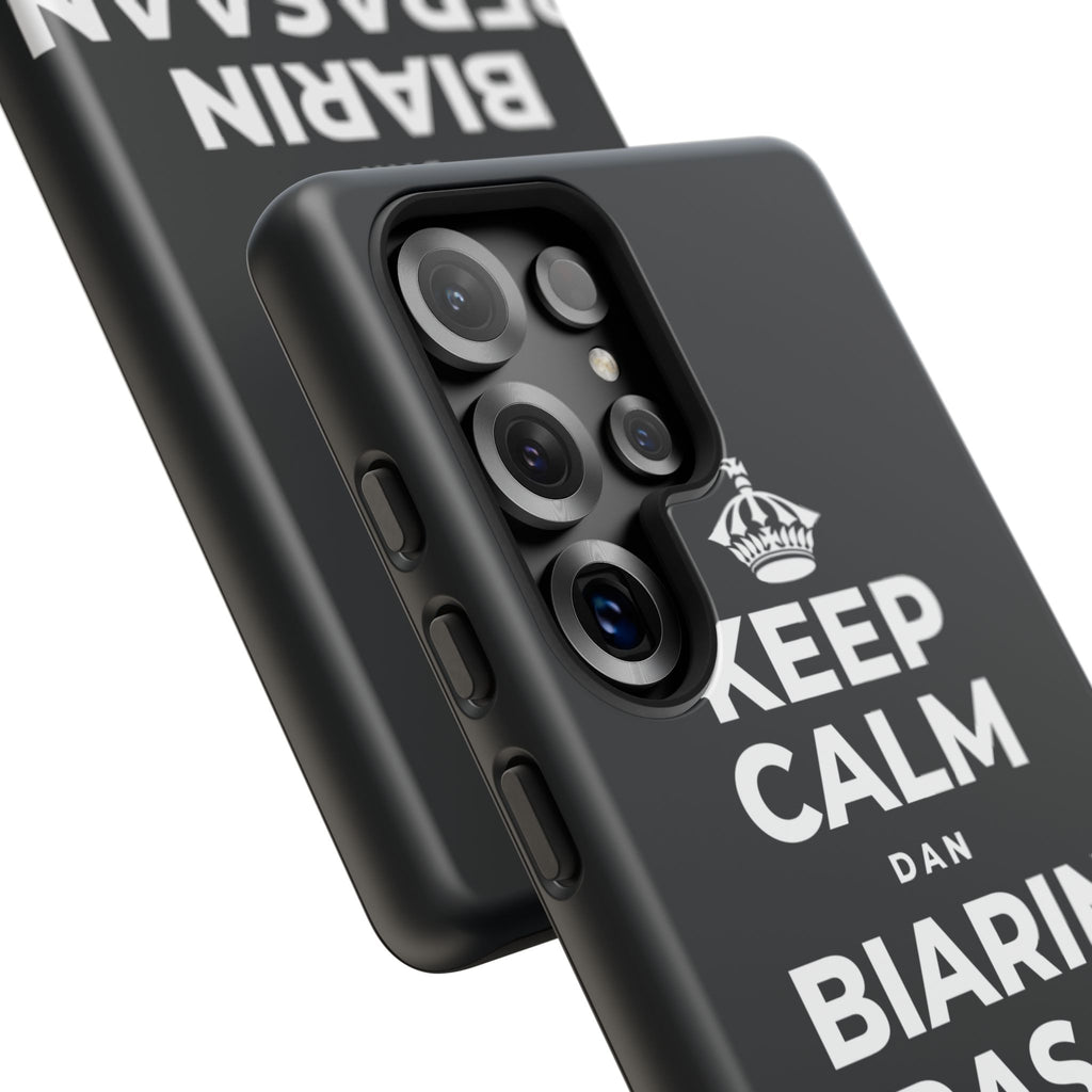 KEEP CALM DAN BIARIN PERASAAN ITU MASUK Phone Case (Dark)