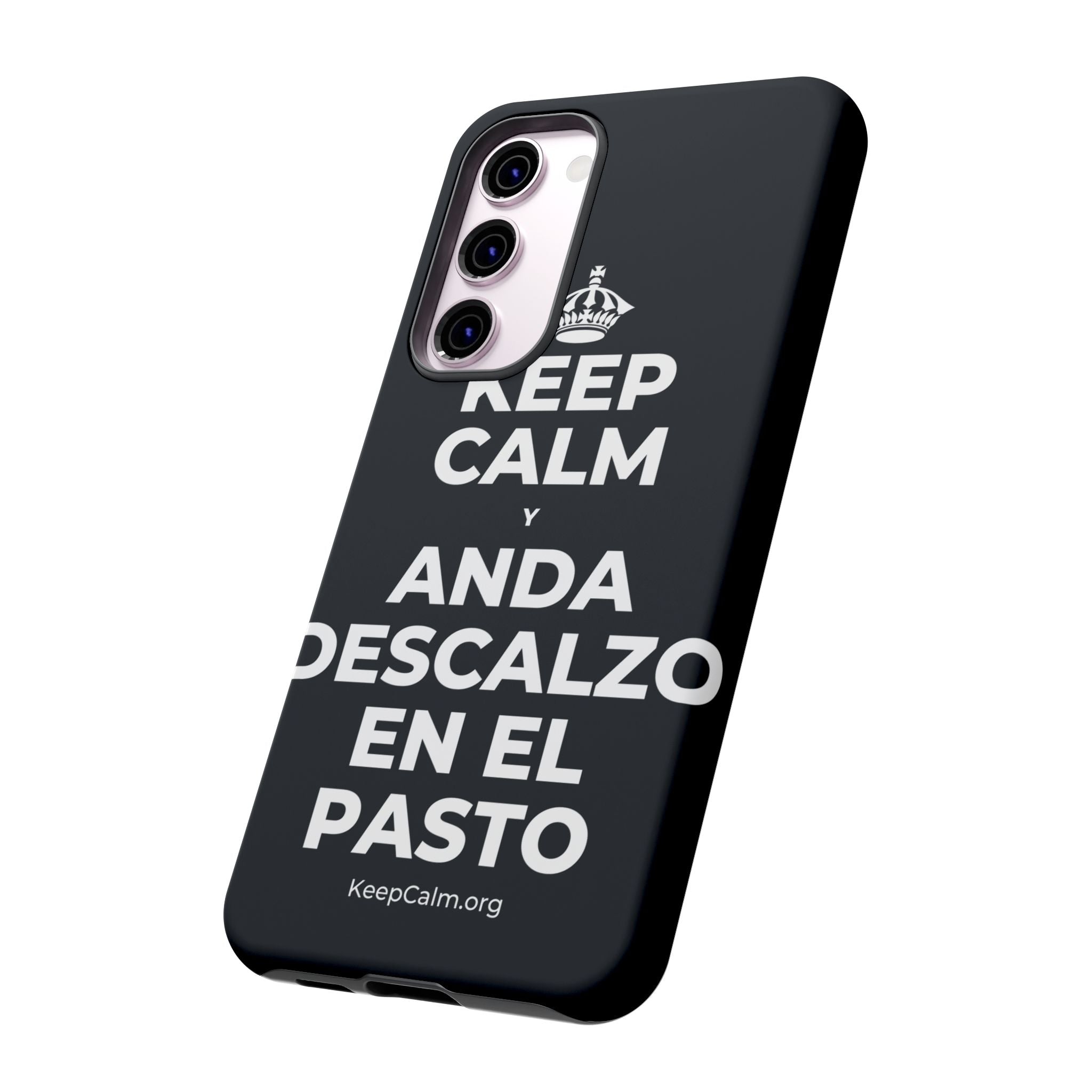 KEEP CALM Y ANDA DESCALZO EN EL PASTO Phone Case (Dark)