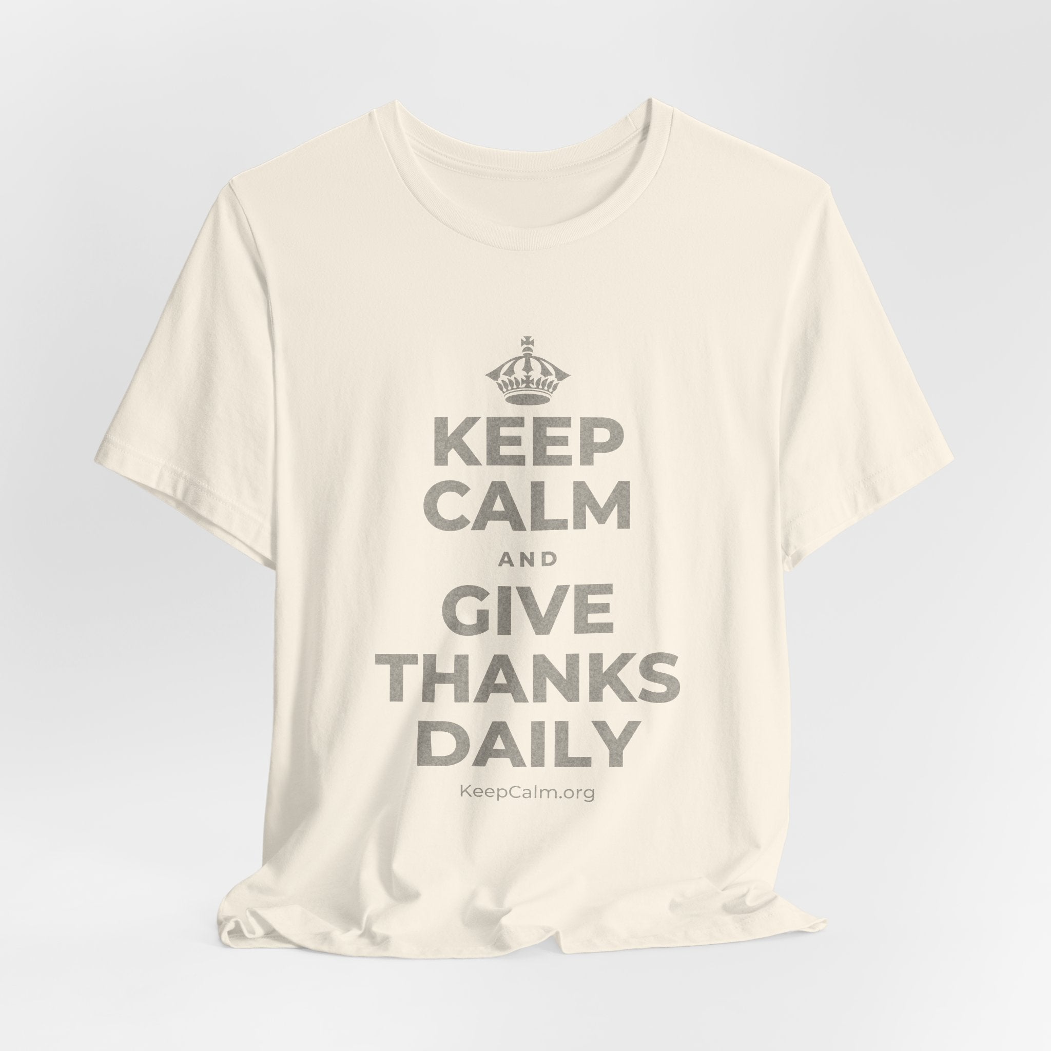 KEEP CALM AND GIVE THANKS DAILY T-Shirt (White–Asphalt)
