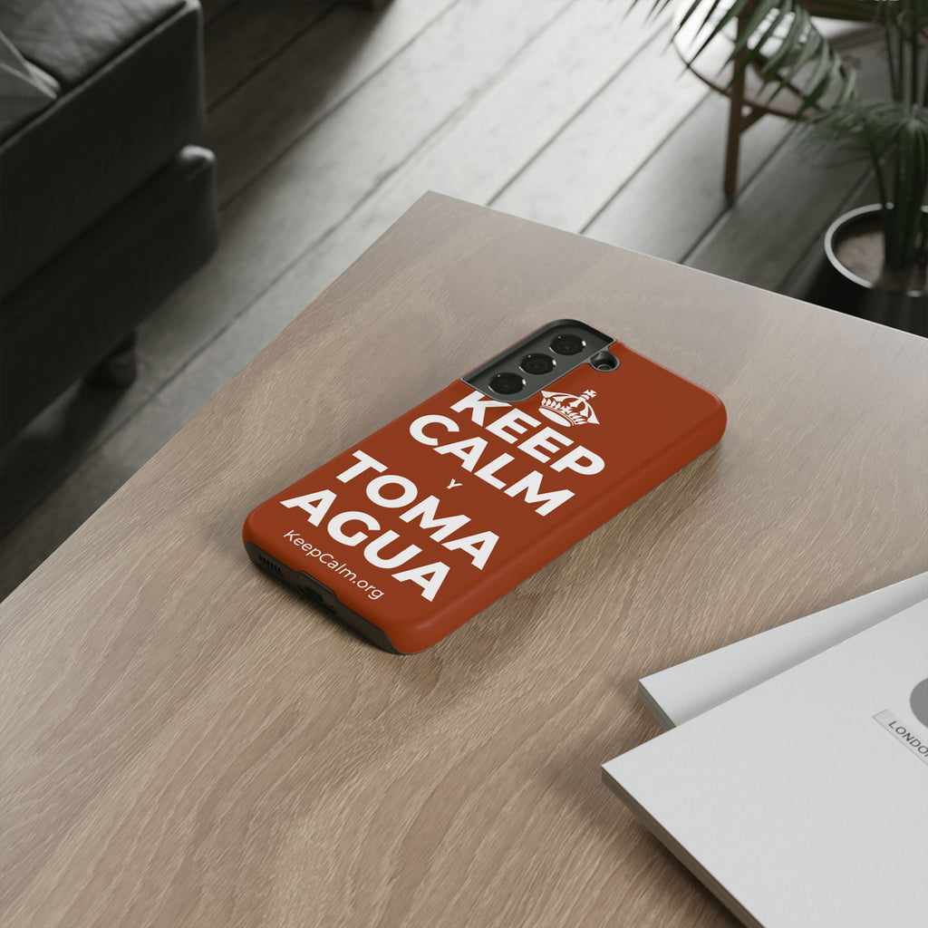 KEEP CALM Y TOMA AGUA Phone Case