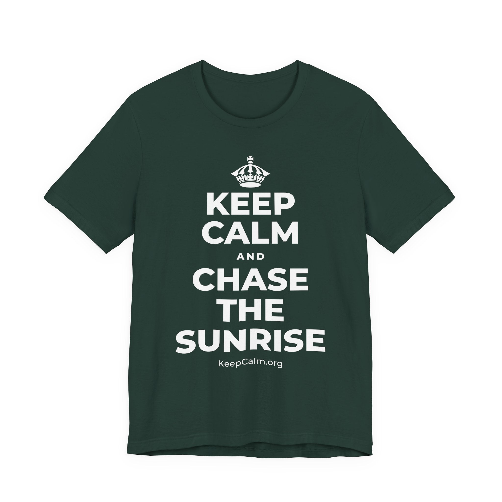 KEEP CALM AND CHASE THE SUNRISE T-Shirt (White–Asphalt)