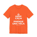 KEEP CALM Y PRENDE UNA VELA T-Shirt (Baby Blue–Silver)