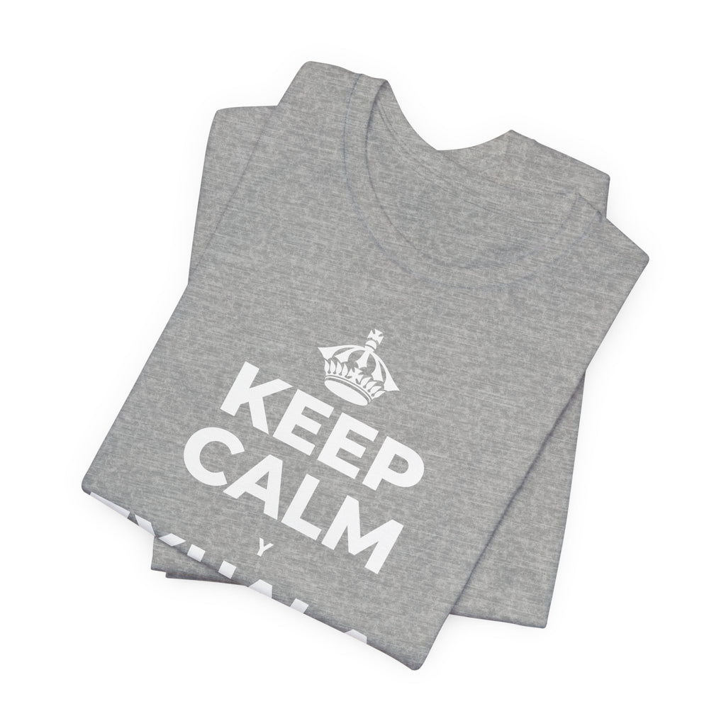 KEEP CALM Y EXHALA, ES VIERNES T-Shirt (White–Asphalt)