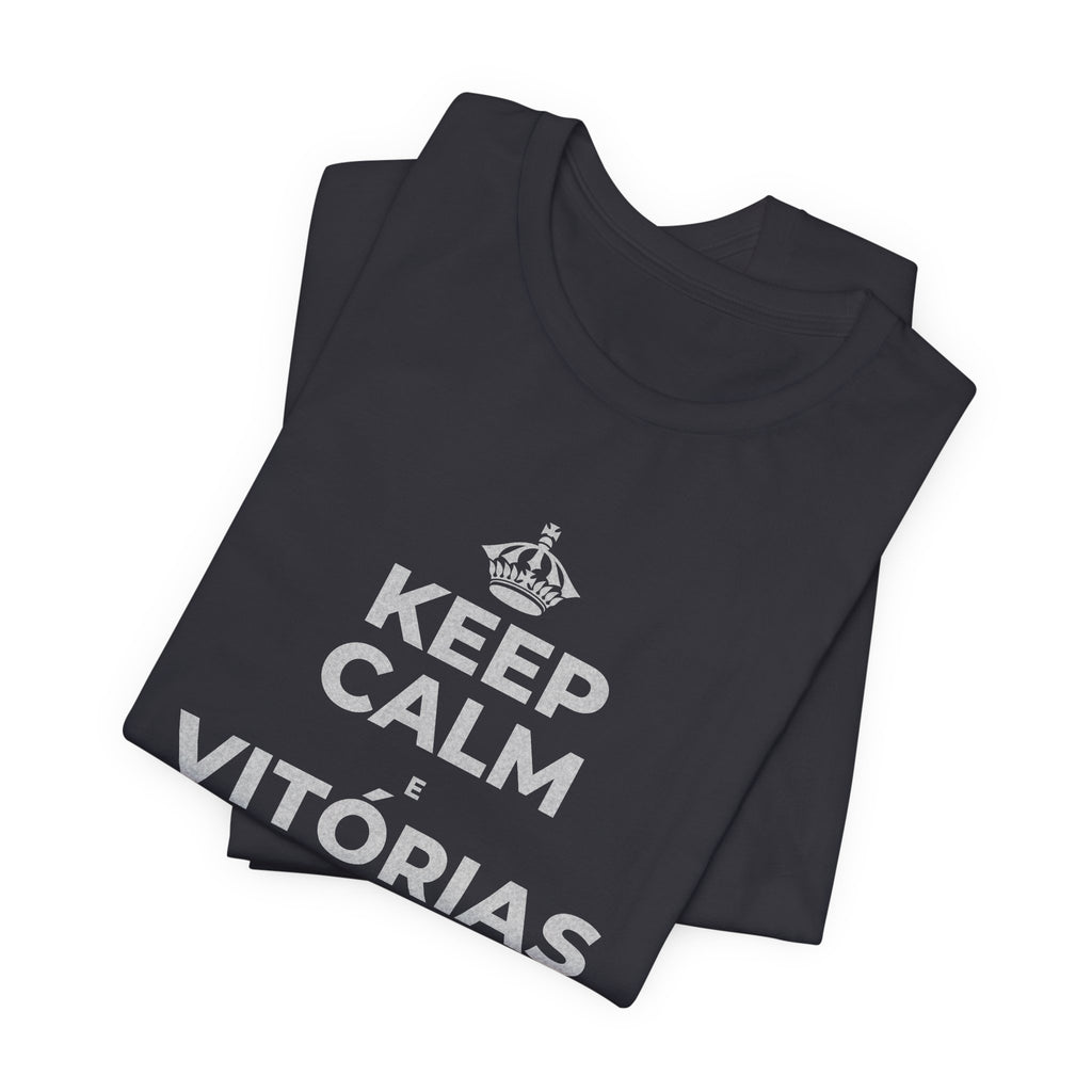 KEEP CALM E VITÓRIAS PEQUENAS, SEMANA GRANDE T-Shirt (Baby Blue–Silver)