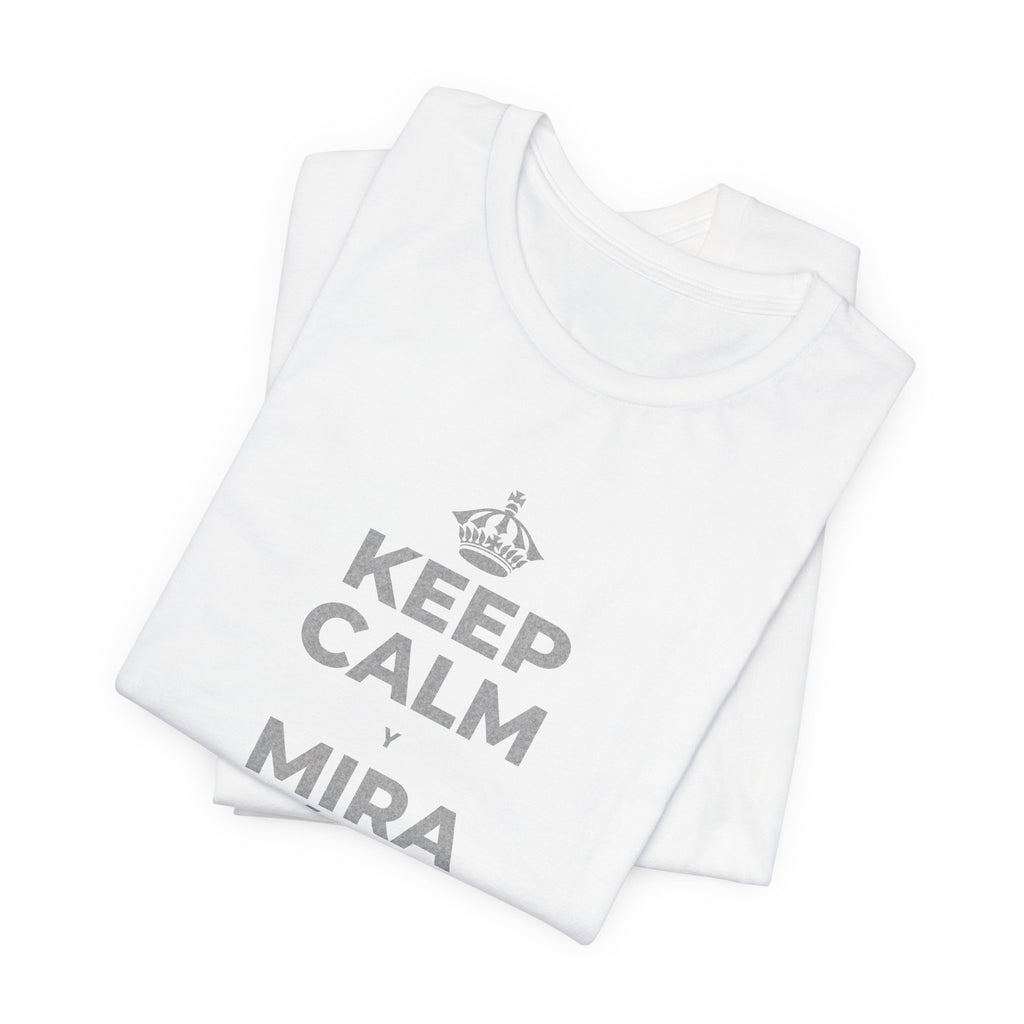 KEEP CALM Y MIRA CÓMO CAMBIAN LAS HOJAS T-Shirt (White–Asphalt)