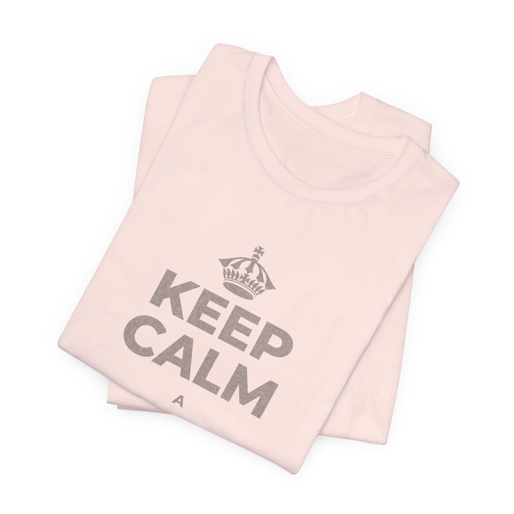 KEEP CALM A ʻAPO I KA MĀLIE T-Shirt (Soft Cream–Heather Mauve)