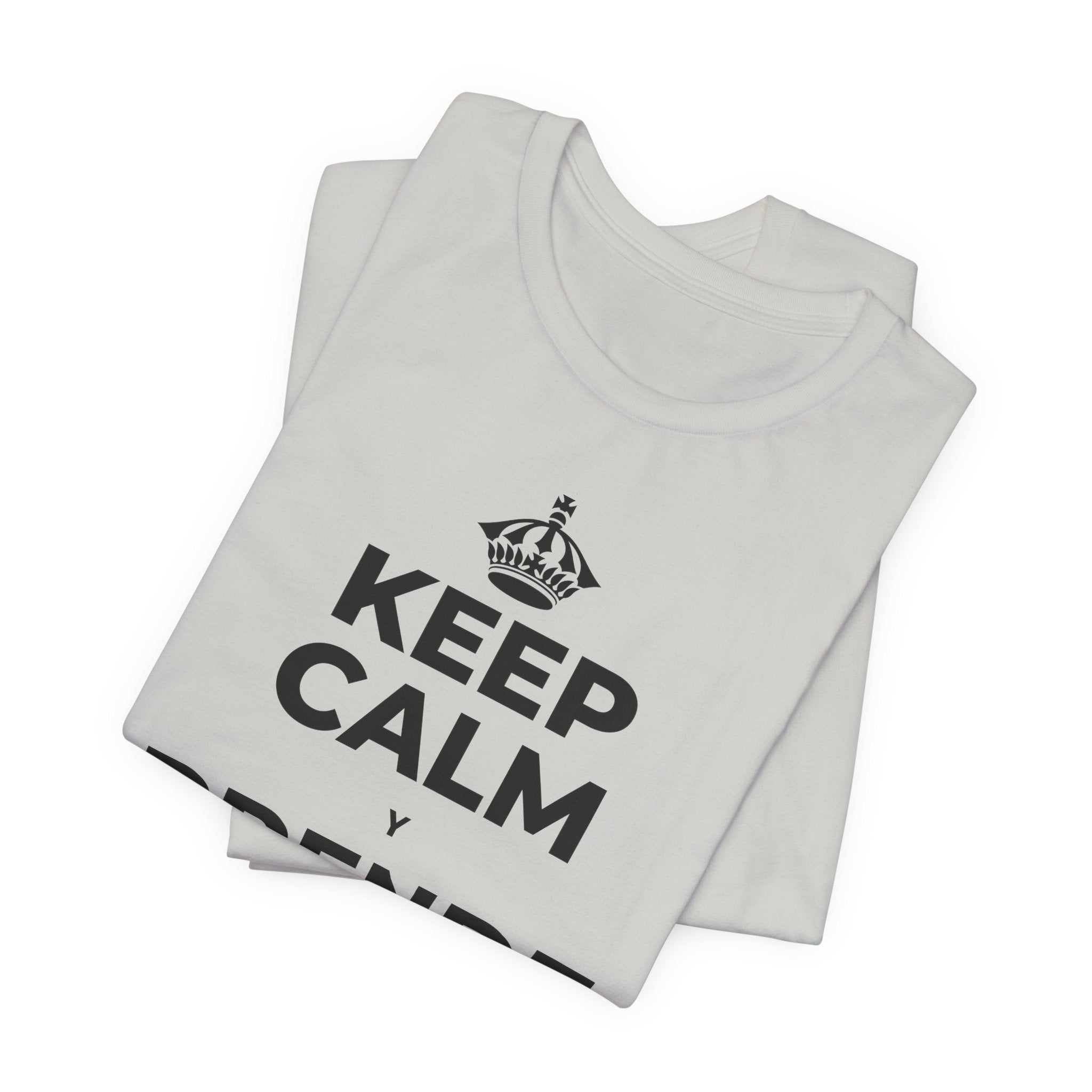 KEEP CALM Y PRENDE UNA VELA T-Shirt (Baby Blue–Silver)