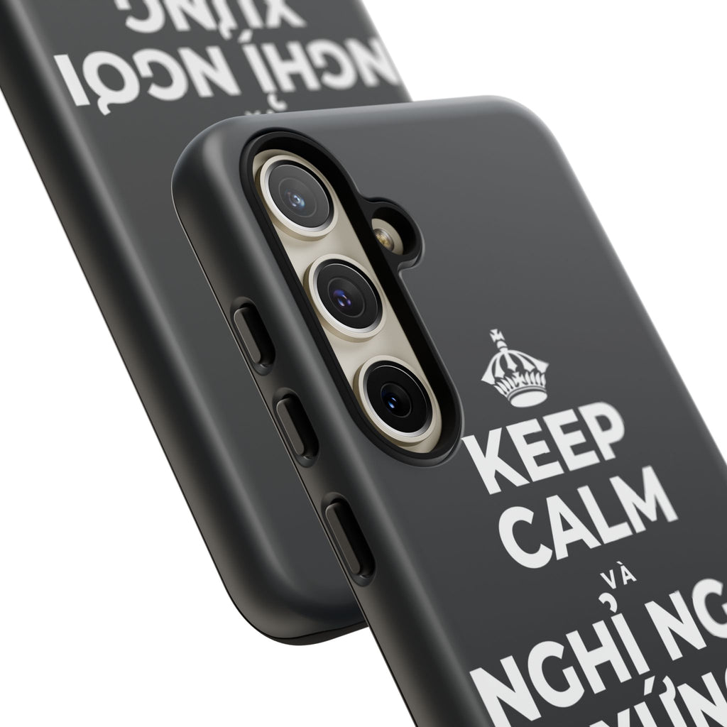 KEEP CALM VÀ NGHỈ NGƠI XỨNG ĐÁNG CỦA BẠN Phone Case (Dark)