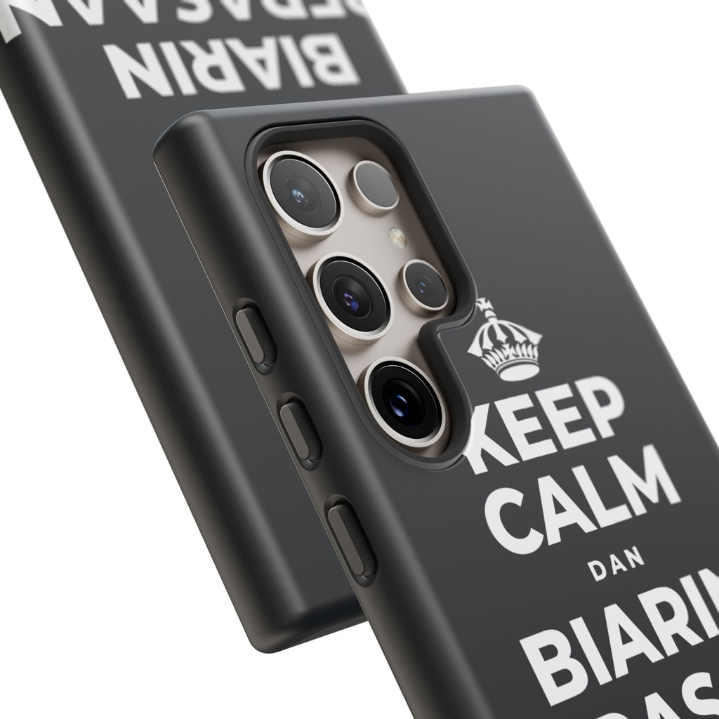 KEEP CALM DAN BIARIN PERASAAN ITU MASUK Phone Case (Dark)