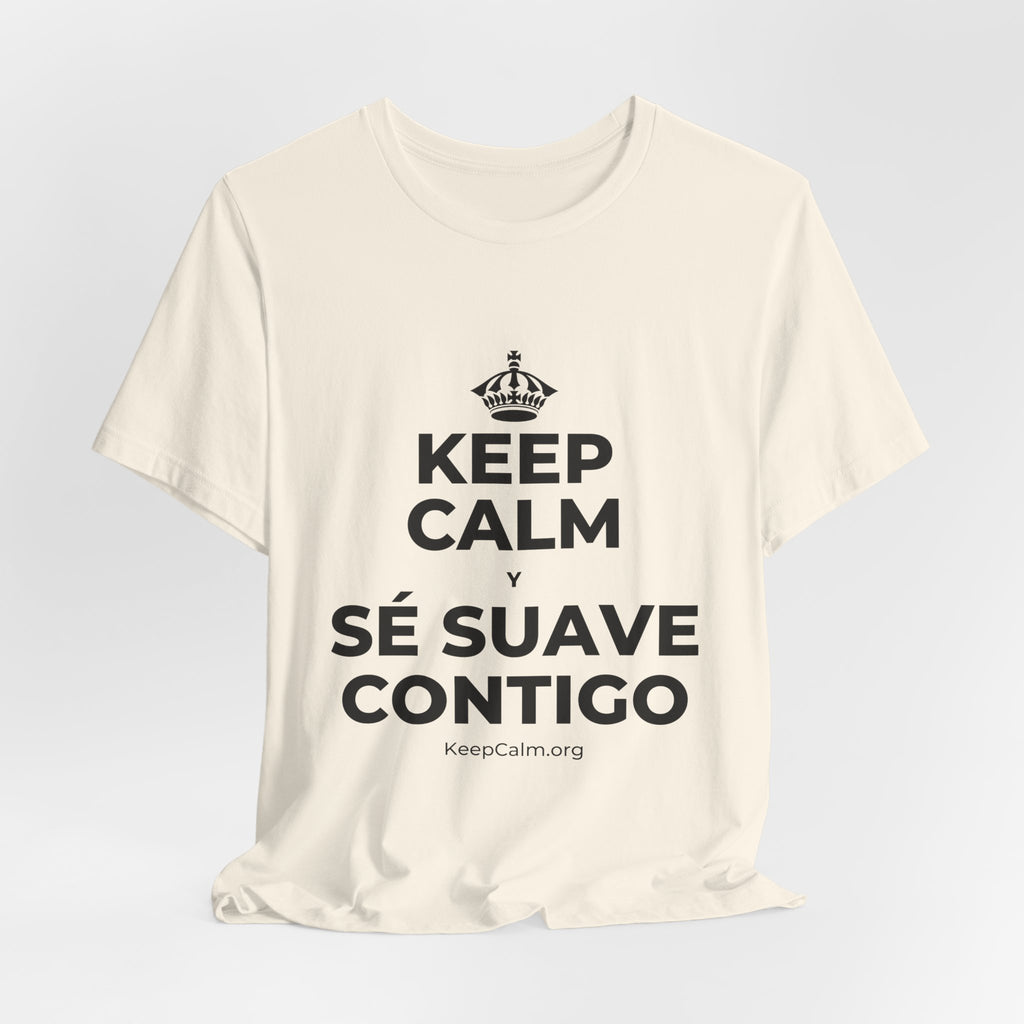 KEEP CALM Y SÉ SUAVE CONTIGO T-Shirt (White–Asphalt)