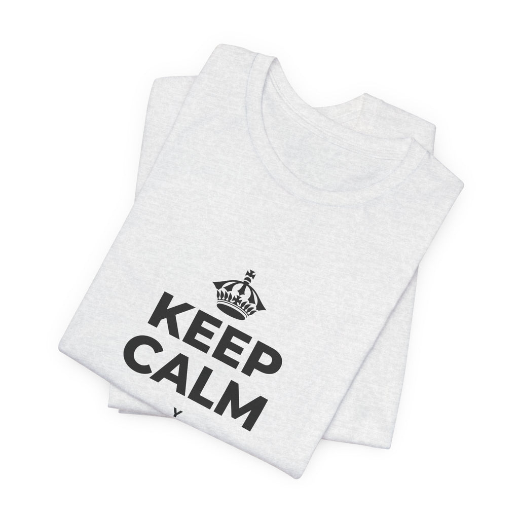 KEEP CALM Y PRENDE UNA VELA T-Shirt (Soft Cream–Heather Mauve)