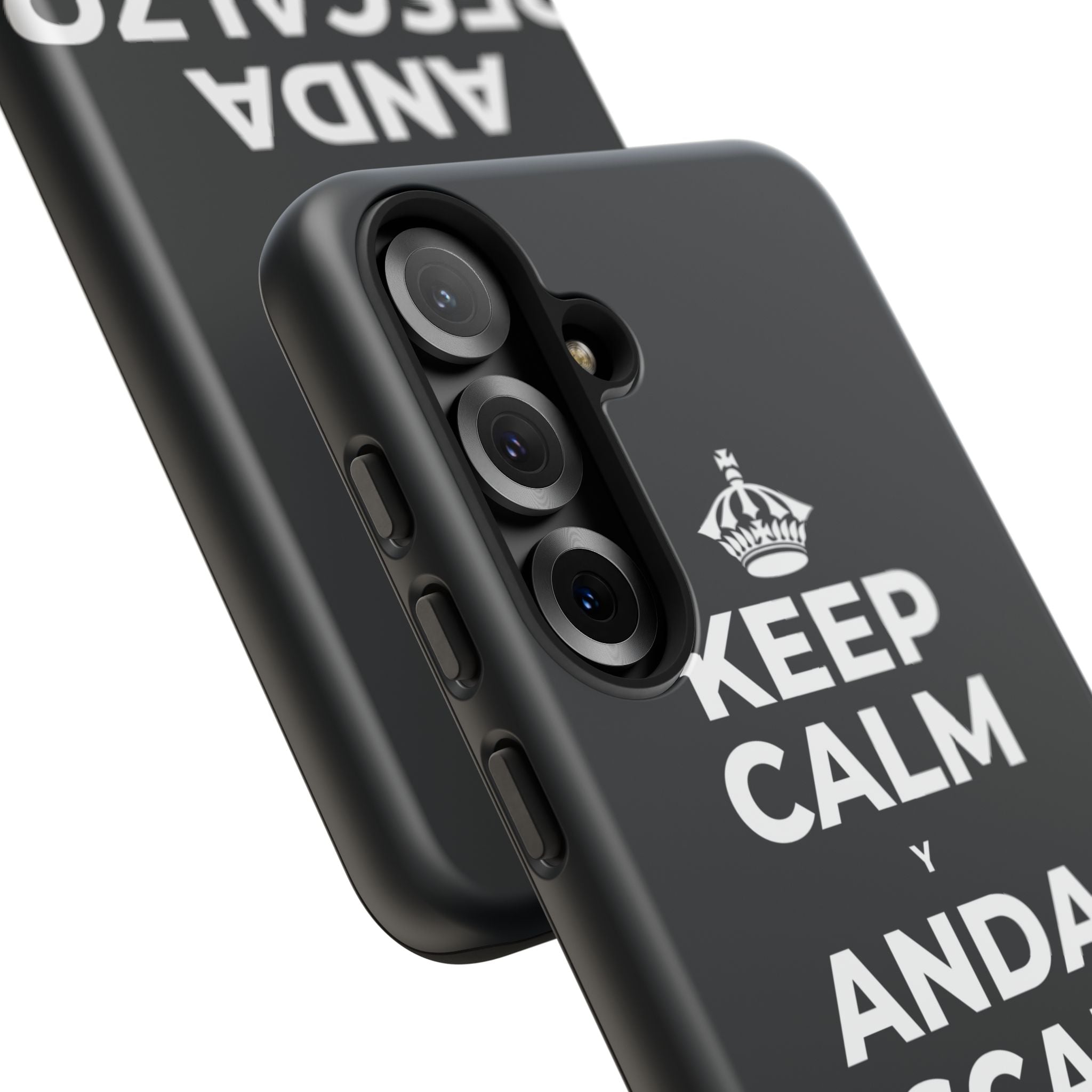 KEEP CALM Y ANDA DESCALZO EN EL PASTO Phone Case (Dark)
