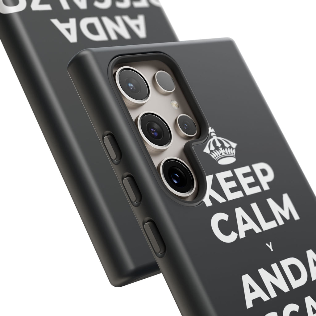 KEEP CALM Y ANDA DESCALZO EN EL PASTO Phone Case (Dark)