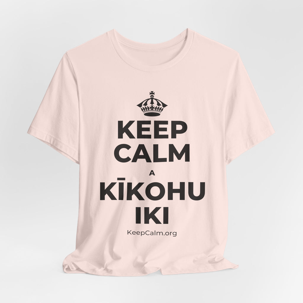 KEEP CALM A KĪKOHU IKI T-Shirt (Soft Cream–Heather Mauve)