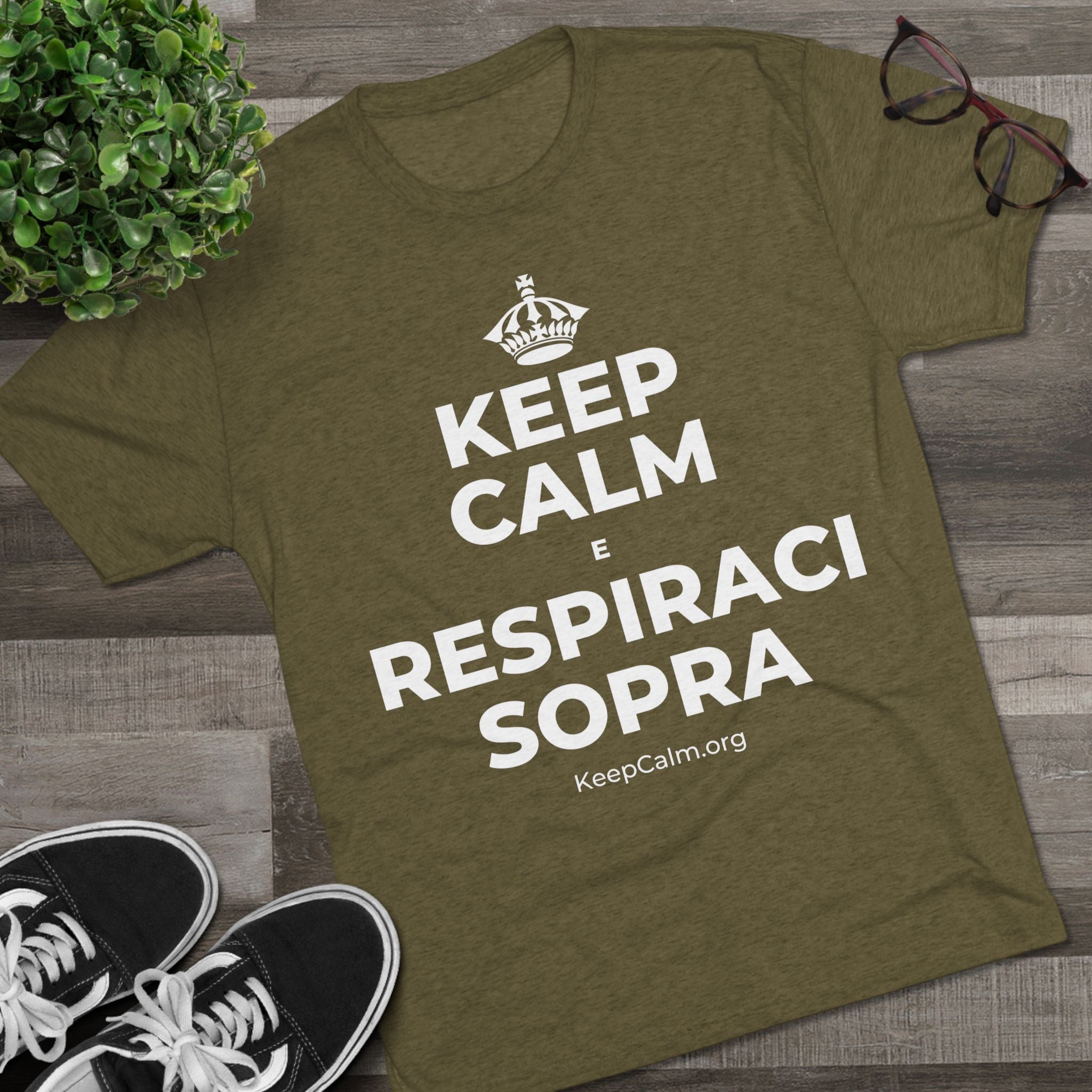 KEEP CALM E RESPIRACI SOPRA Tri-Blend Tee
