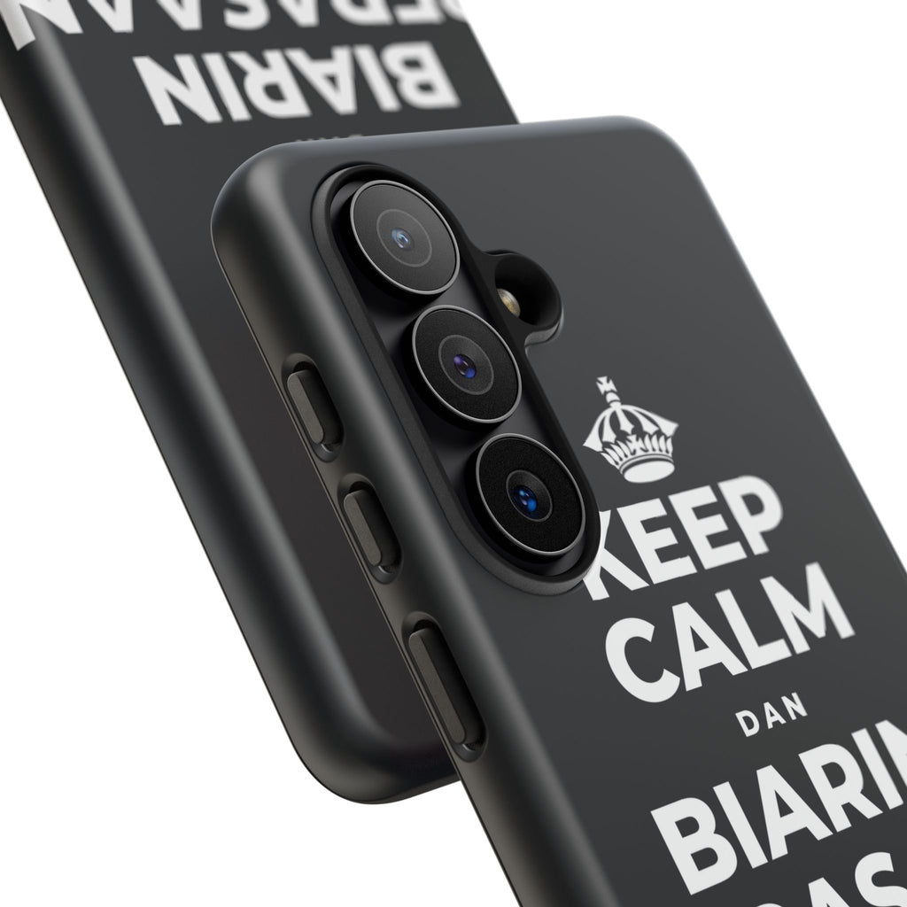 KEEP CALM DAN BIARIN PERASAAN ITU MASUK Phone Case (Dark)