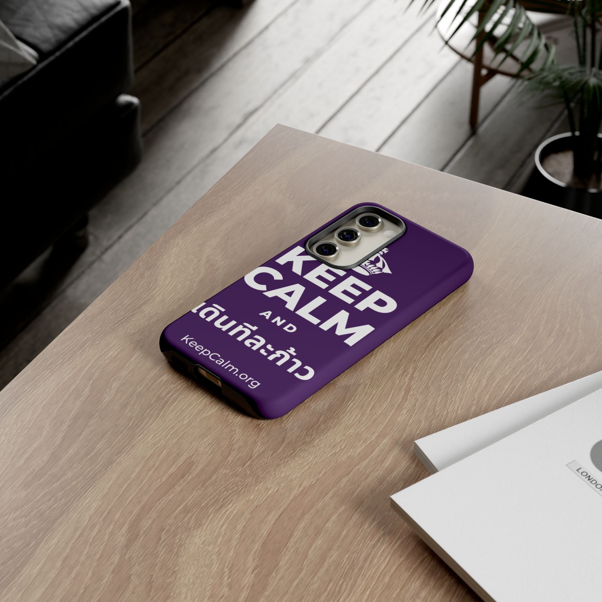 KEEP CALM AND เดินทีละก้าว Phone Case