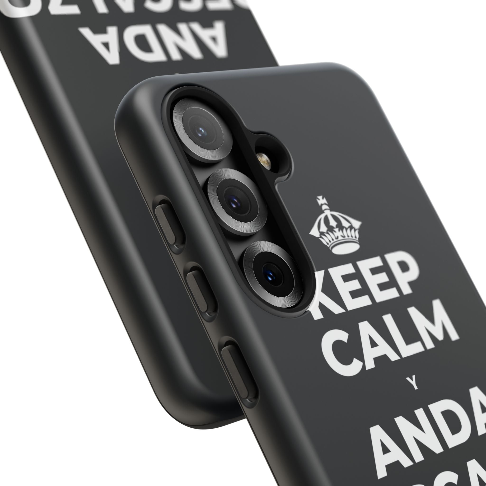 KEEP CALM Y ANDA DESCALZO EN EL PASTO Phone Case (Dark)