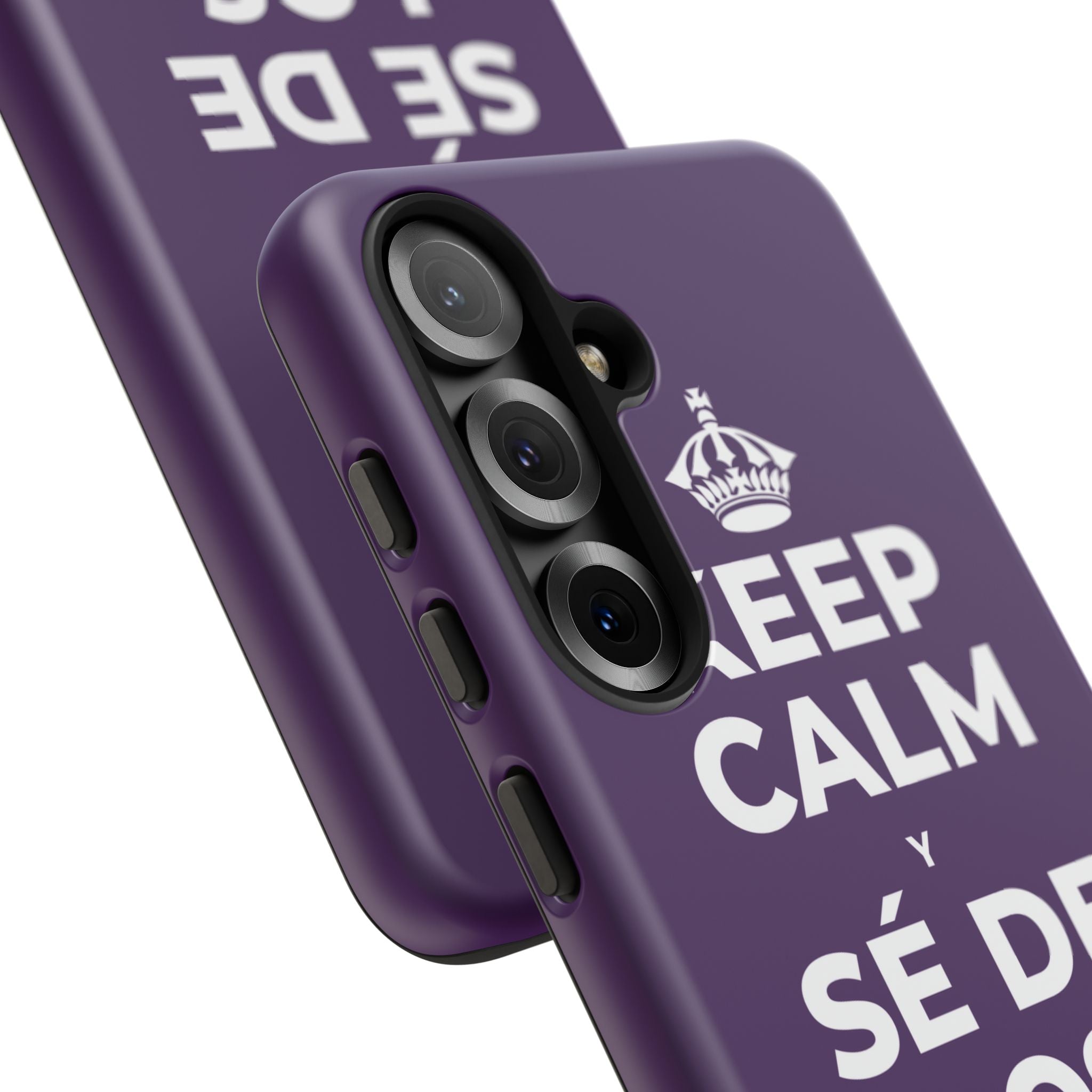 KEEP CALM Y SÉ DE LOS QUE AYUDAN Phone Case