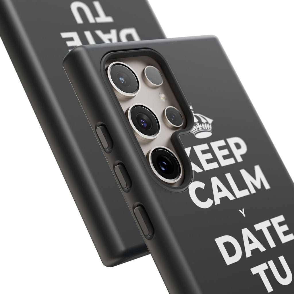 KEEP CALM Y DATE TU VUELTA DE HONOR Phone Case (Dark)