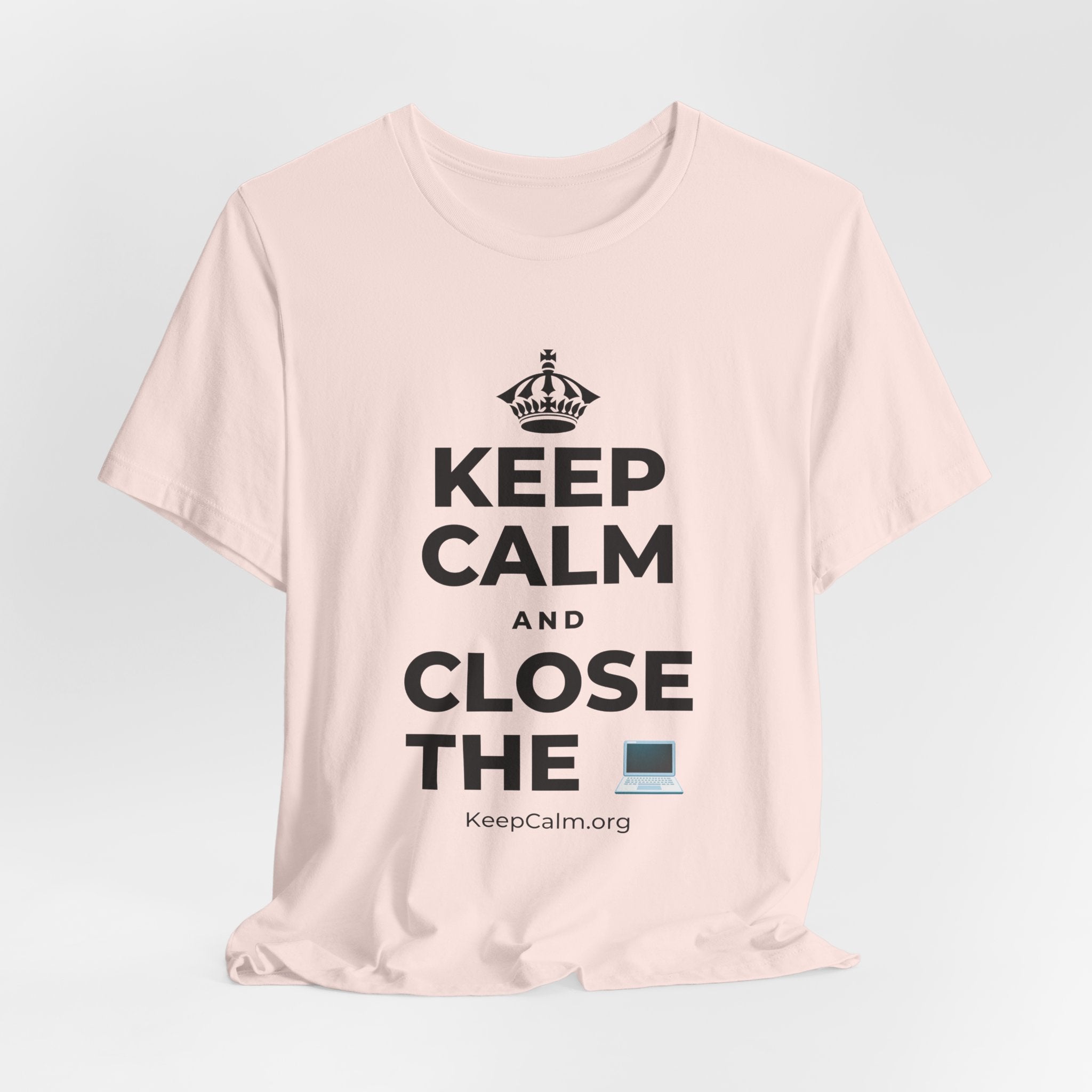 KEEP CALM AND CLOSE THE 💻 T-Shirt (Soft Cream–Heather Mauve)