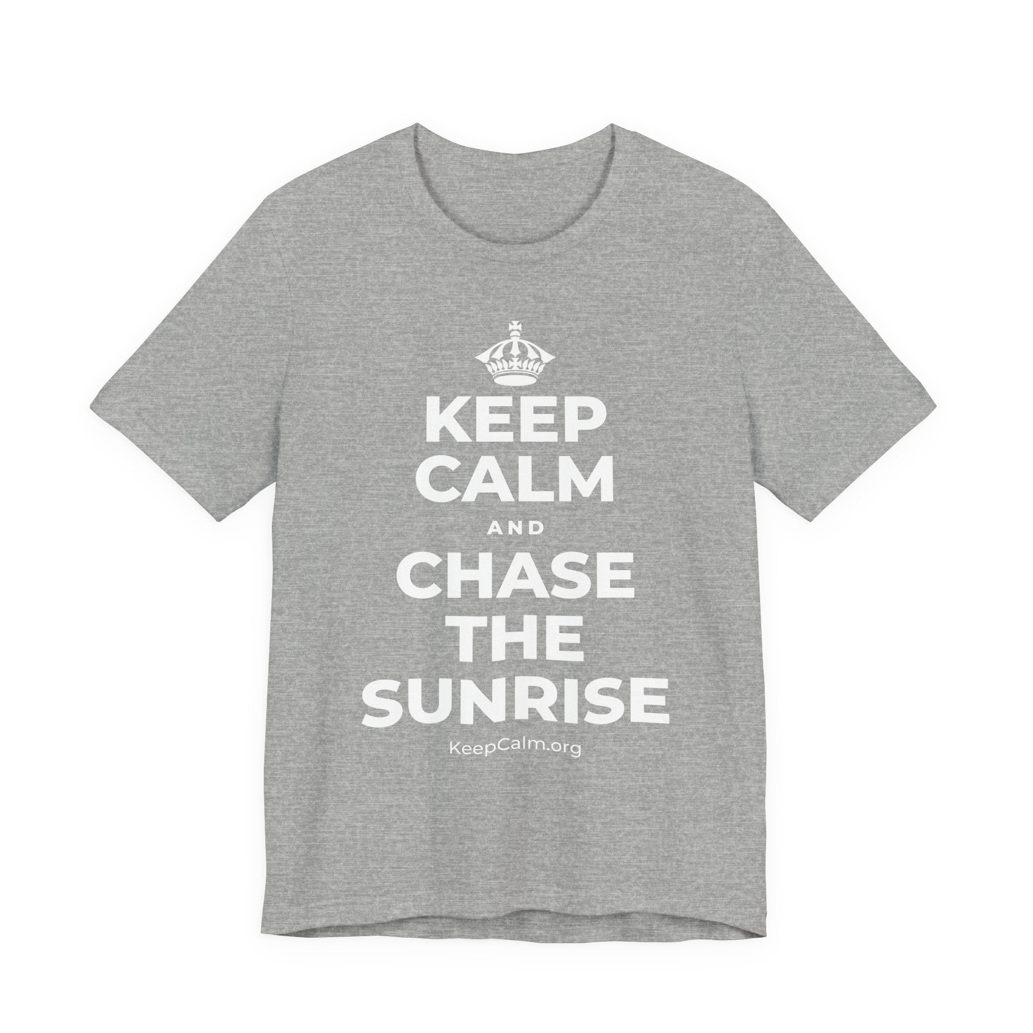 KEEP CALM AND CHASE THE SUNRISE T-Shirt (White–Asphalt)