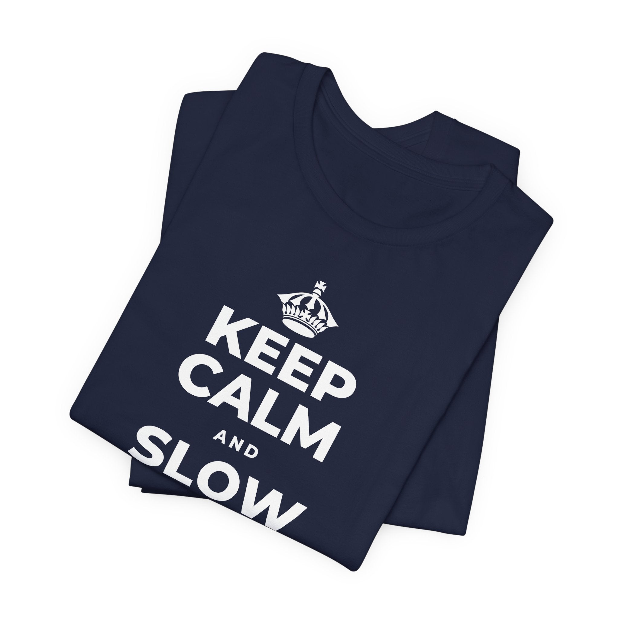 KEEP CALM AND SLOW YOUR SUMMER DAYS T-Shirt (White–Asphalt)