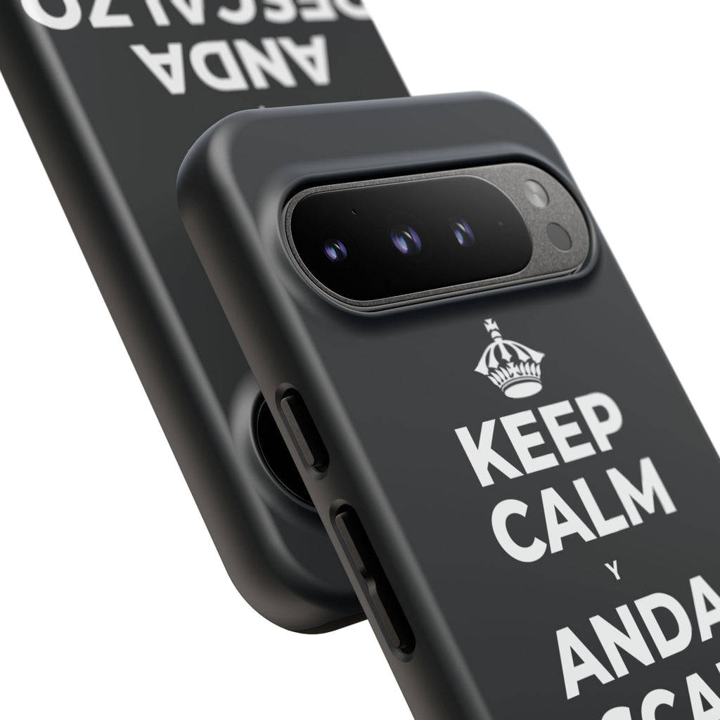 KEEP CALM Y ANDA DESCALZO EN EL PASTO Phone Case (Dark)