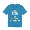 KEEP CALM Y SÉ SUAVE CONTIGO T-Shirt (White–Asphalt)